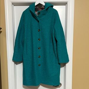 Sundance Teal Button-Up coat with attached hood. XXL.